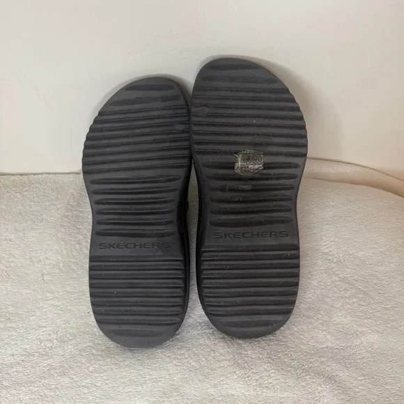 Skechers Black Slide Sandals - Picture 3 of 3
